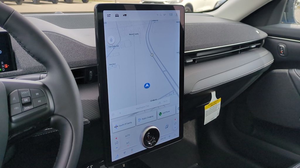 Thumbnail: 2025 Ford Mustang Mach-E - 31