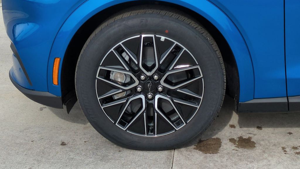 Thumbnail: 2025 Ford Mustang Mach-E - 8