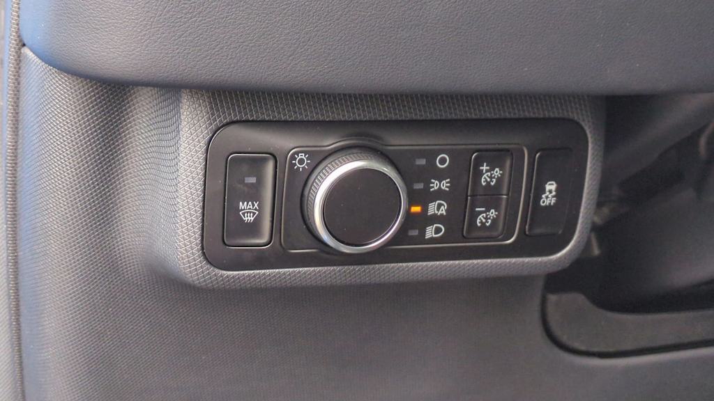 Thumbnail: 2025 Ford Mustang Mach-E - 22