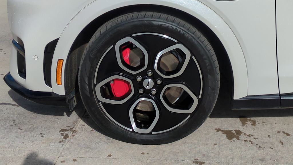 Thumbnail: 2021 Ford Mustang Mach-E - 7