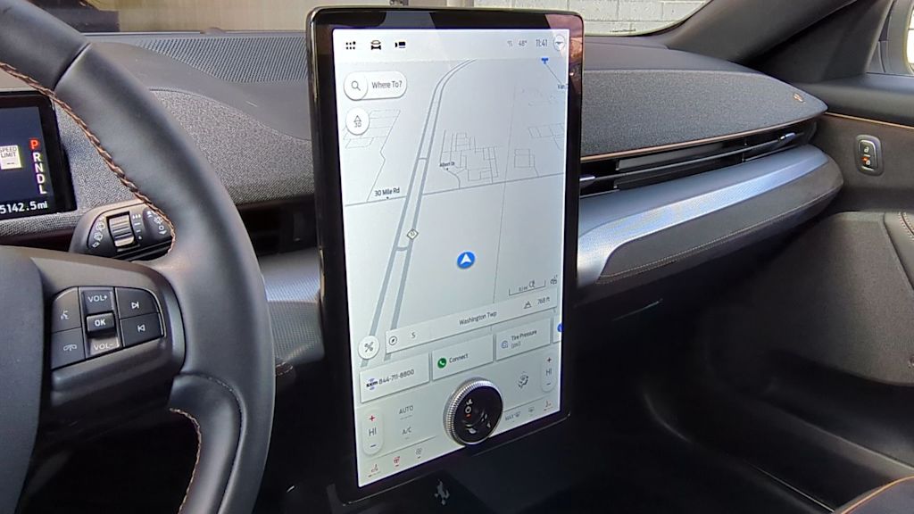 Thumbnail: 2021 Ford Mustang Mach-E - 14