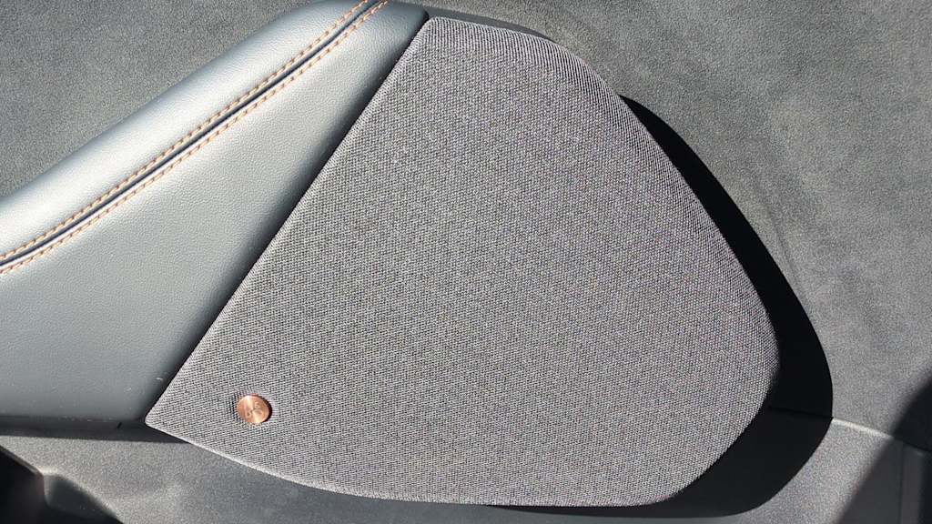 Thumbnail: 2021 Ford Mustang Mach-E - 34