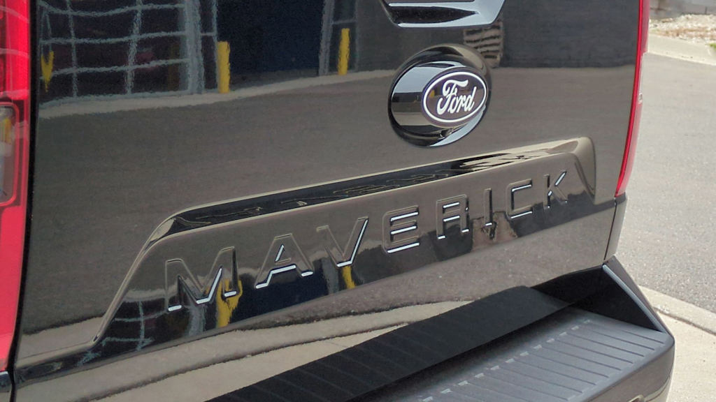 Thumbnail: 2025 Ford Maverick - 7