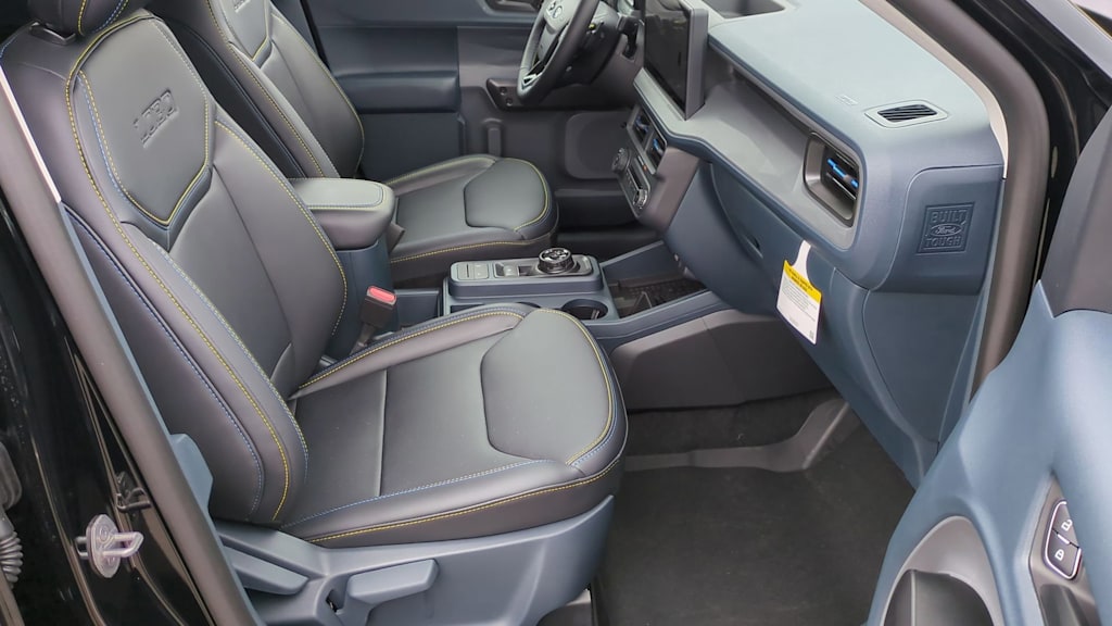 Thumbnail: 2025 Ford Maverick - 12