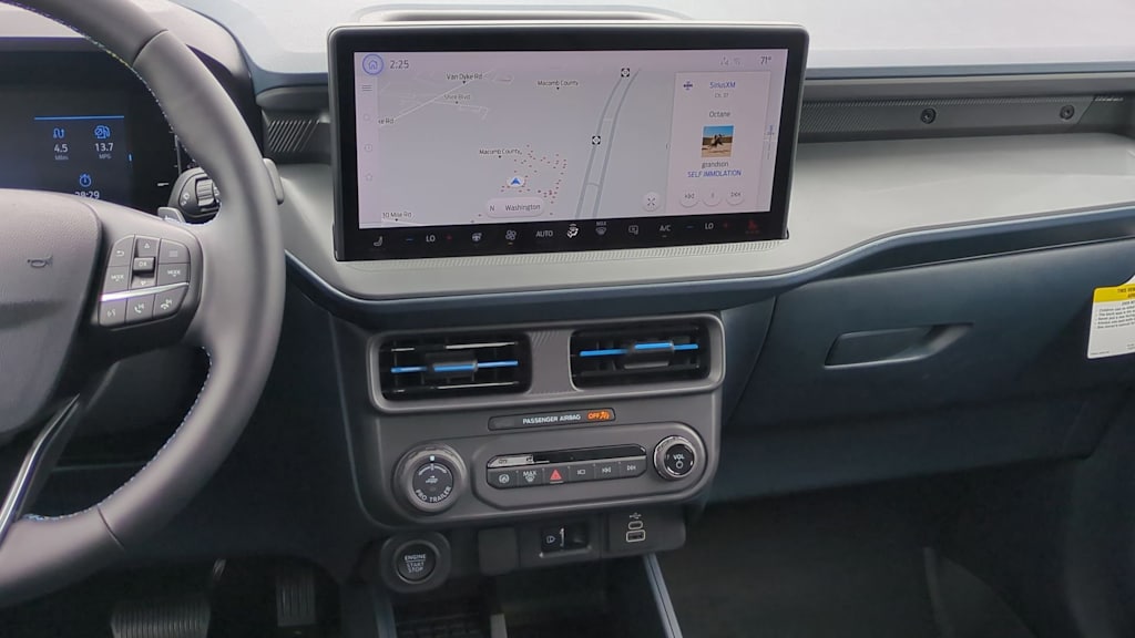 Thumbnail: 2025 Ford Maverick - 15