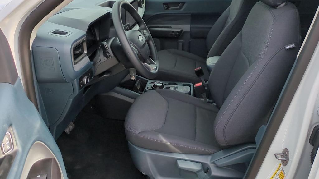 Thumbnail: 2025 Ford Maverick - 11