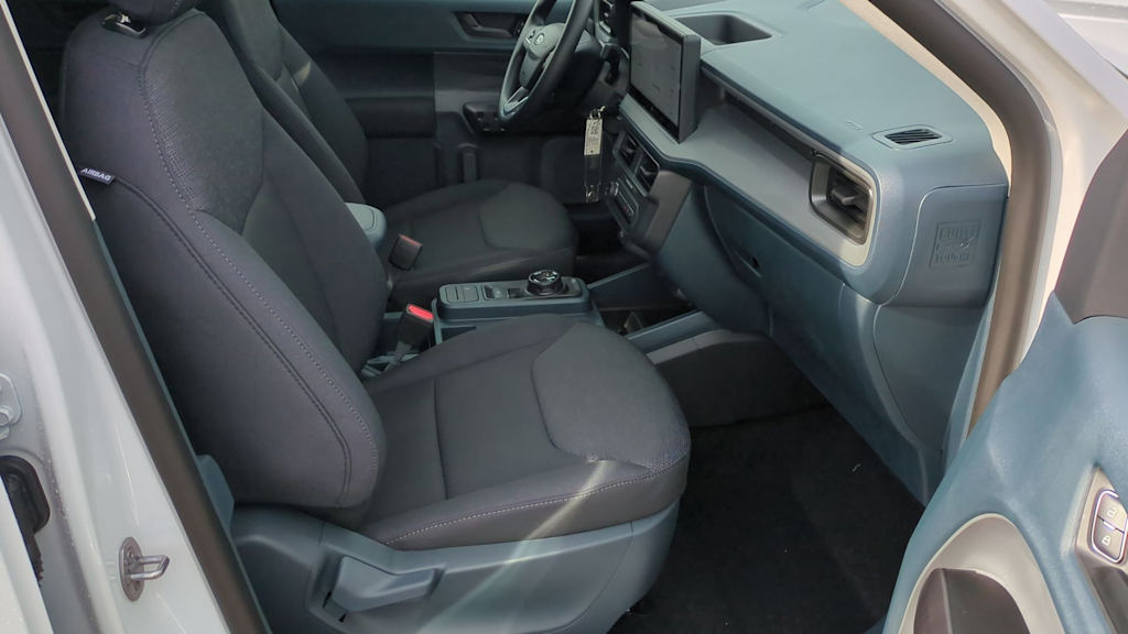 Thumbnail: 2025 Ford Maverick - 25