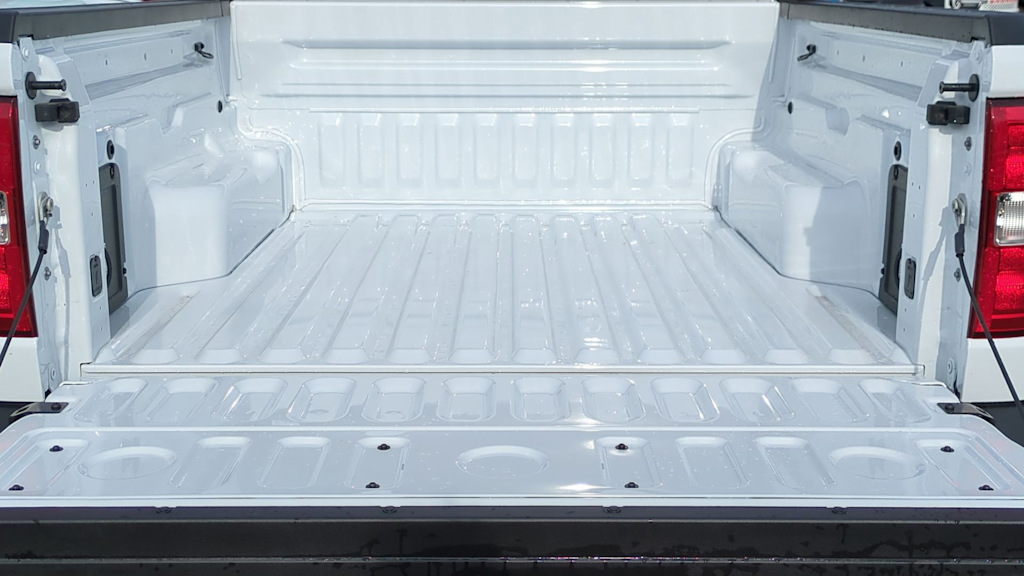 Thumbnail: 2025 Ford Maverick - 16