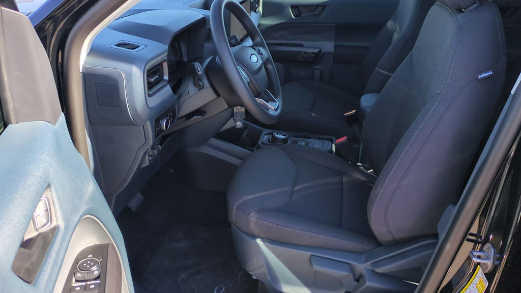 Thumbnail: 2025 Ford Maverick - 11