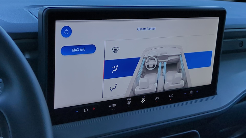 Thumbnail: 2025 Ford Maverick - 29