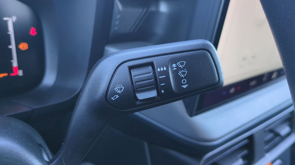 Thumbnail: 2025 Ford Maverick - 27