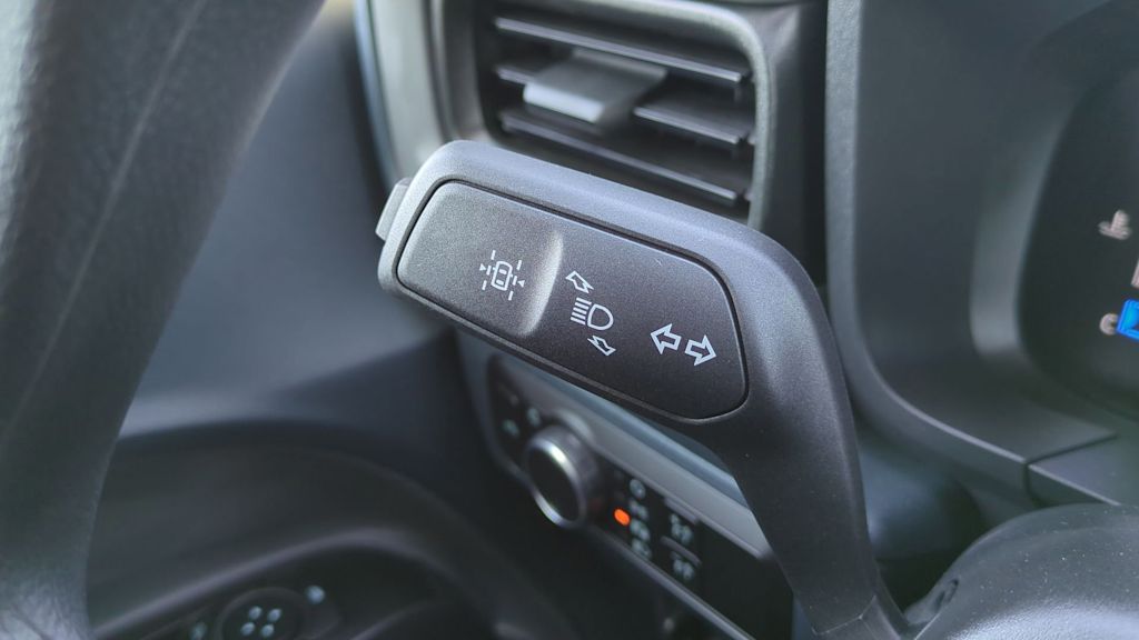 Thumbnail: 2025 Ford Maverick - 15