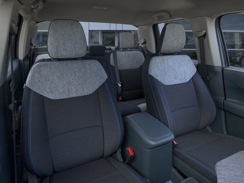 Thumbnail: 2025 Ford Maverick - 9