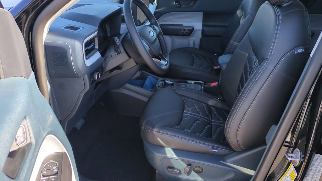 Thumbnail: 2025 Ford Maverick - 11