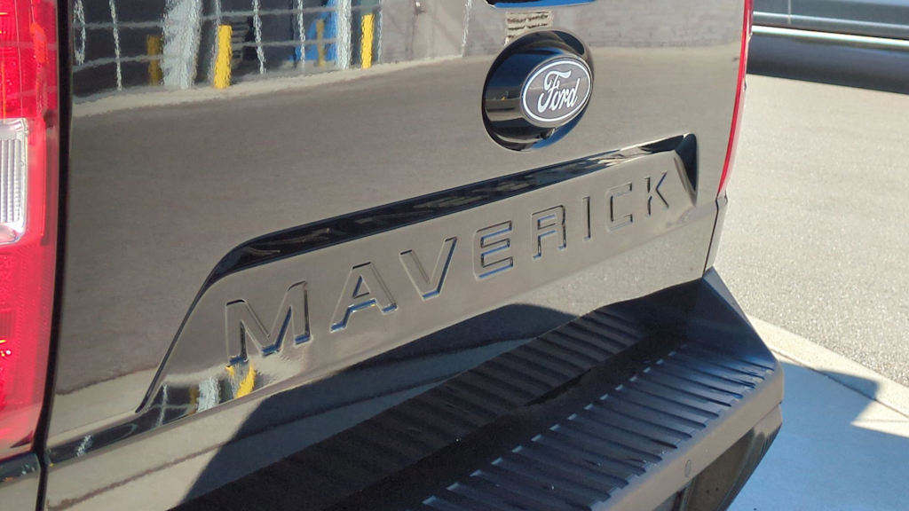 Thumbnail: 2025 Ford Maverick - 7