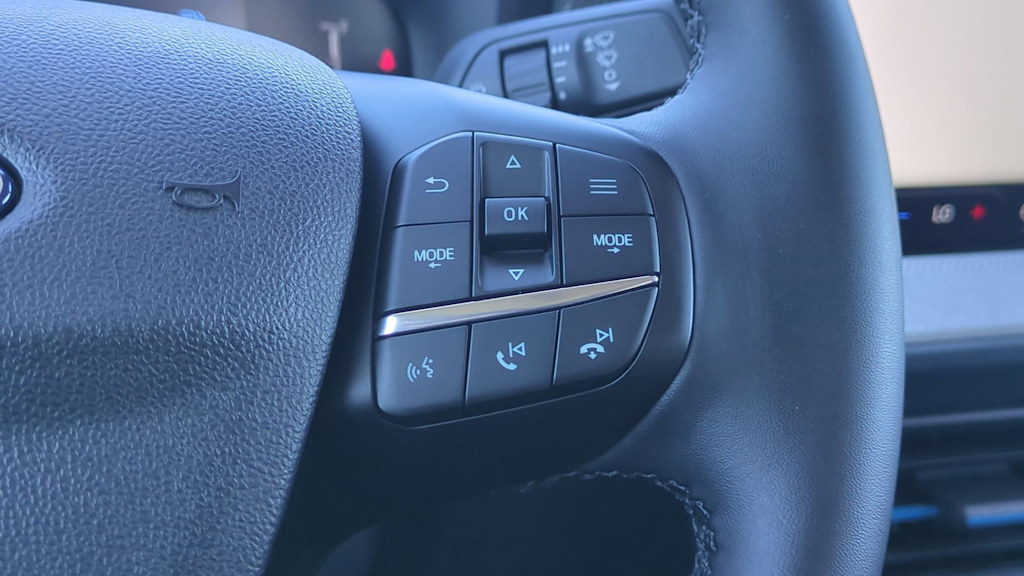 Thumbnail: 2025 Ford Maverick - 28