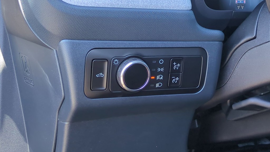 Thumbnail: 2025 Ford Maverick - 23