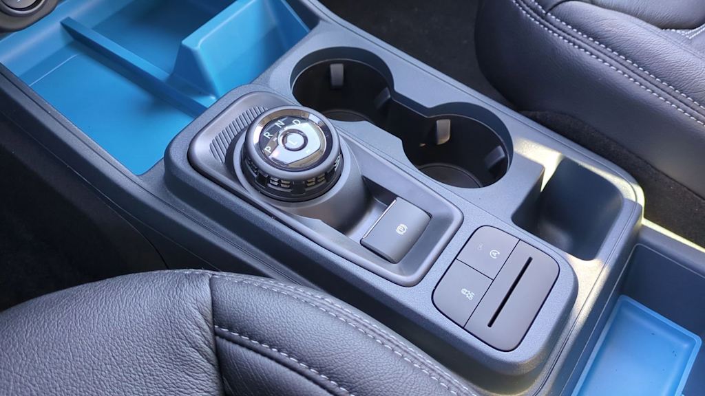 Thumbnail: 2025 Ford Maverick - 35