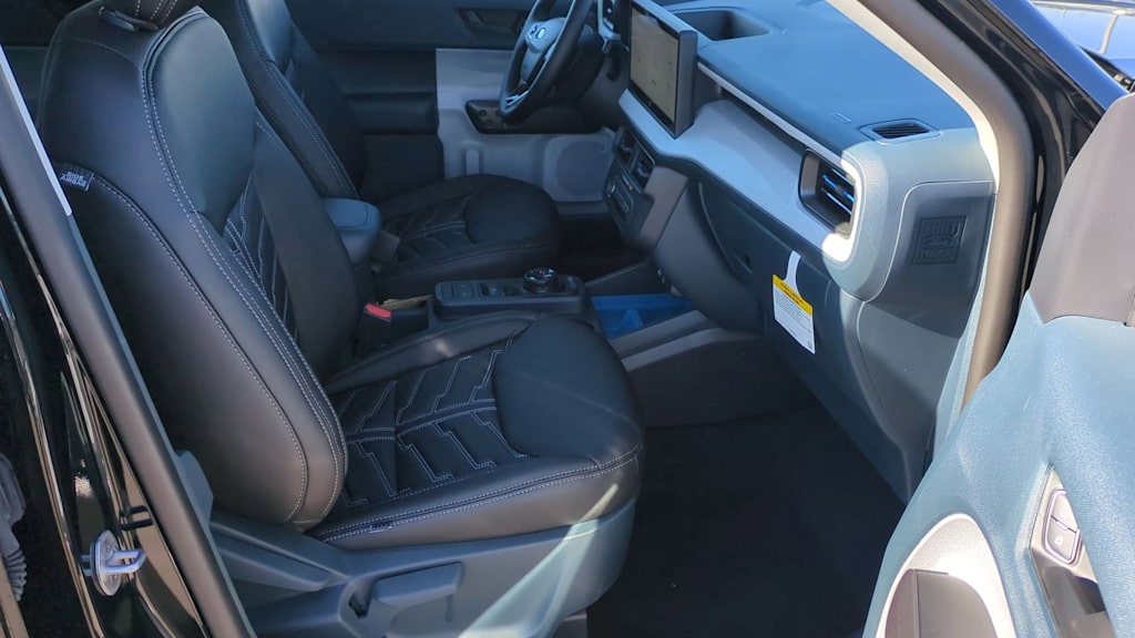 Thumbnail: 2025 Ford Maverick - 12