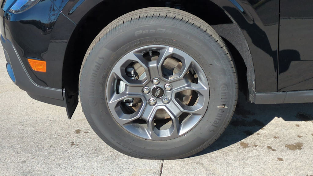 Thumbnail: 2025 Ford Maverick - 8