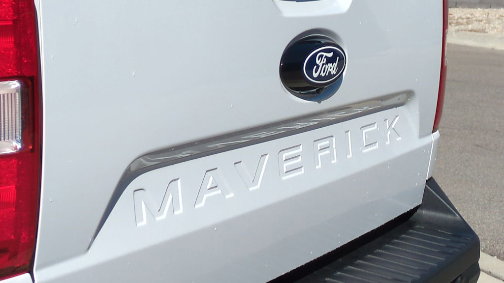 Thumbnail: 2025 Ford Maverick - 22