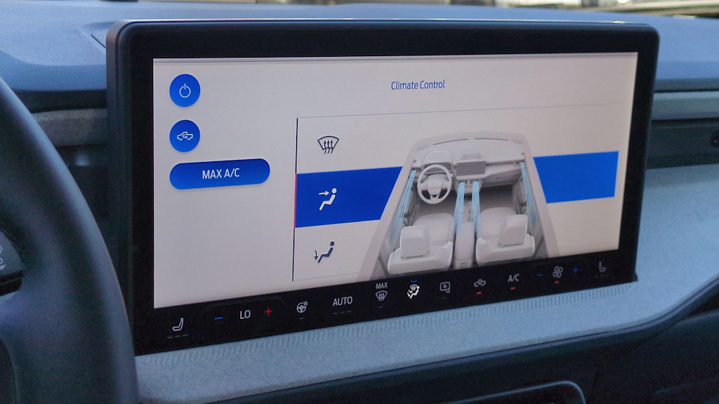 Thumbnail: 2025 Ford Maverick - 29