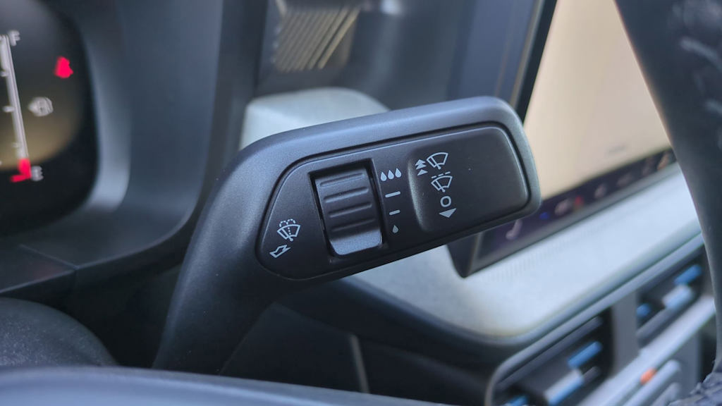 Thumbnail: 2025 Ford Maverick - 26