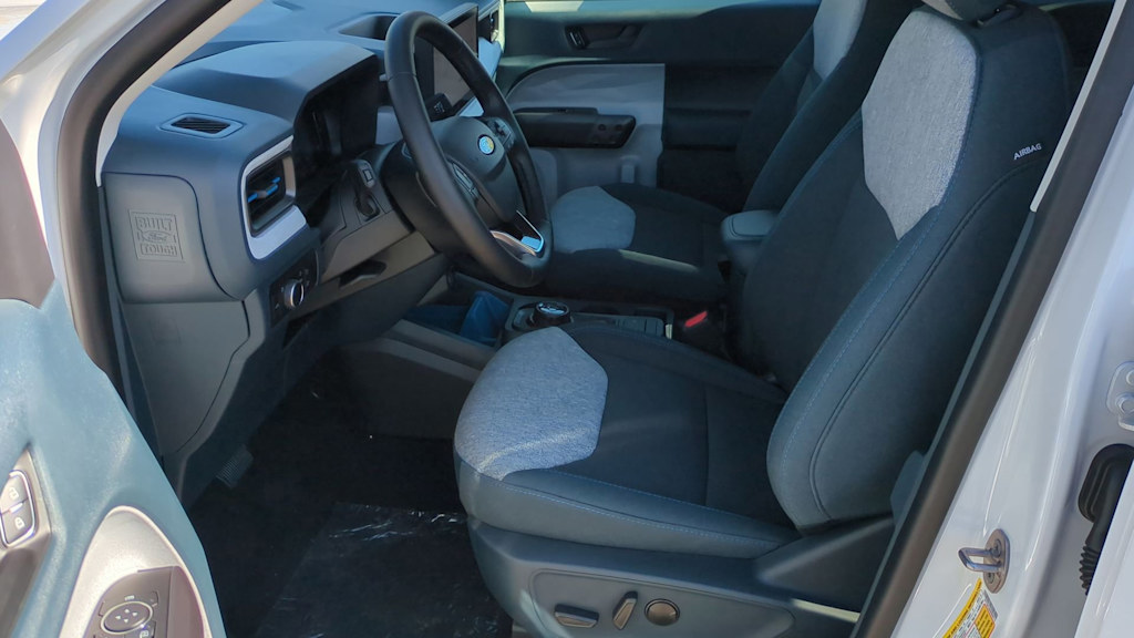 Thumbnail: 2025 Ford Maverick - 11