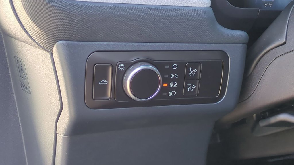 Thumbnail: 2025 Ford Maverick - 22