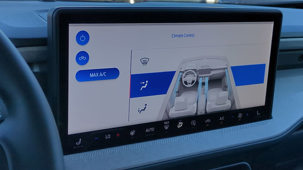 Thumbnail: 2025 Ford Maverick - 31