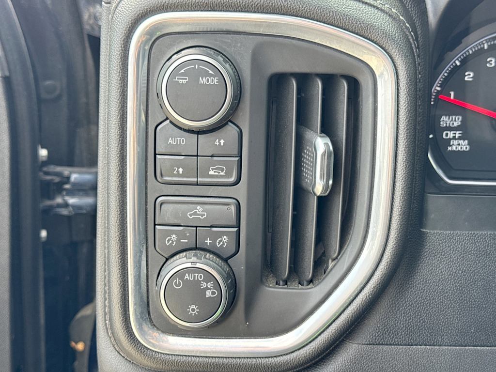 Thumbnail: 2020 Chevrolet Silverado 1500 - 28