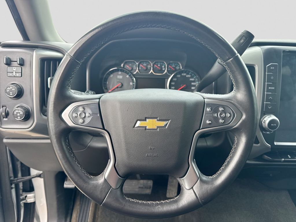 Thumbnail: 2015 Chevrolet Silverado 1500 - 13