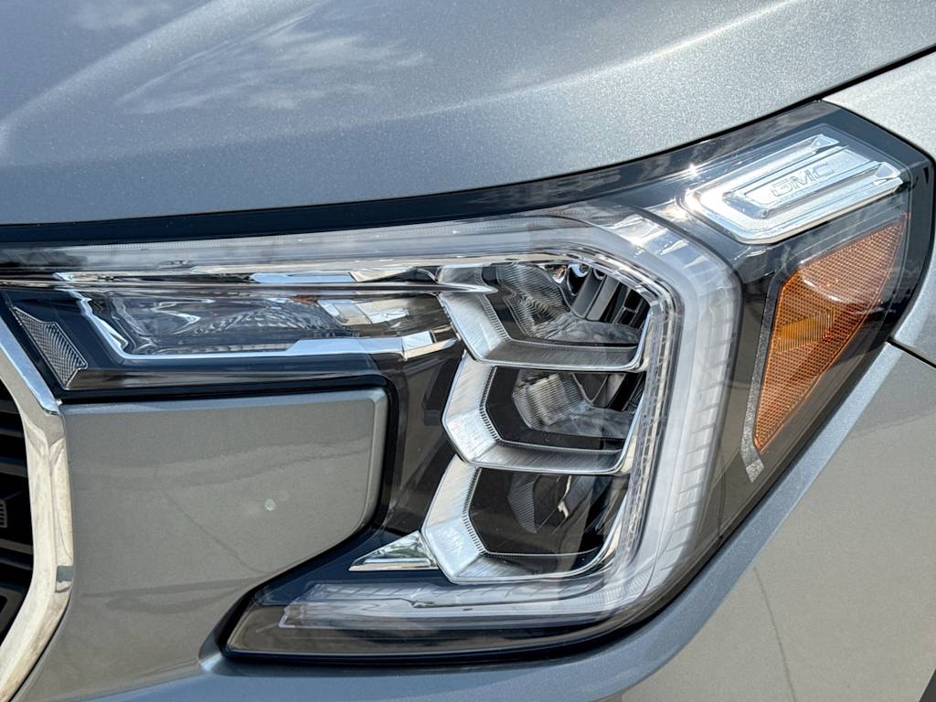 Thumbnail: 2023 GMC Terrain - 23