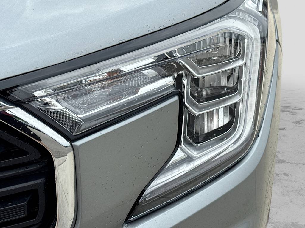 Thumbnail: 2023 GMC Terrain - 22