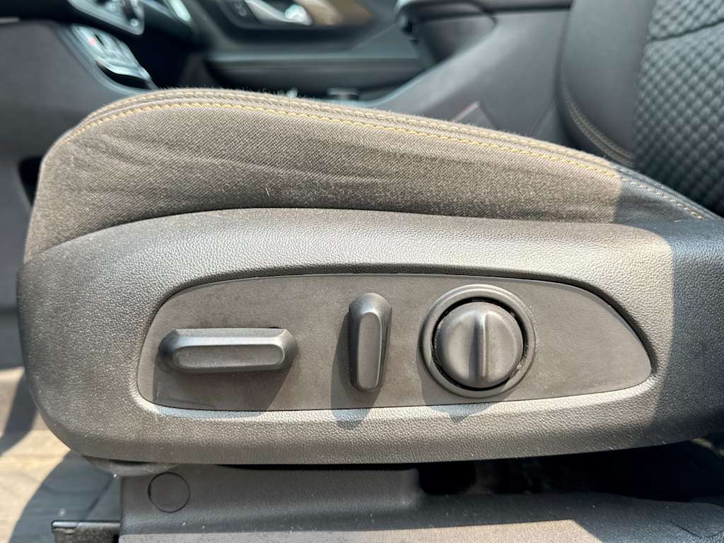 Thumbnail: 2019 GMC Terrain - 23
