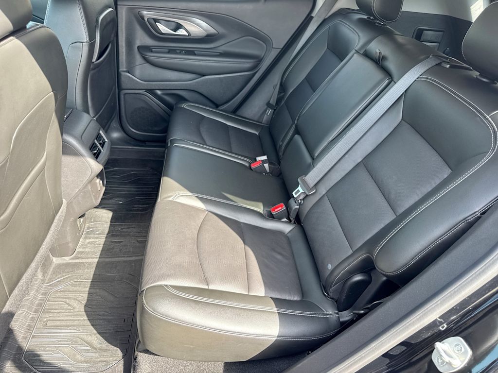 Thumbnail: 2022 GMC Terrain - 25