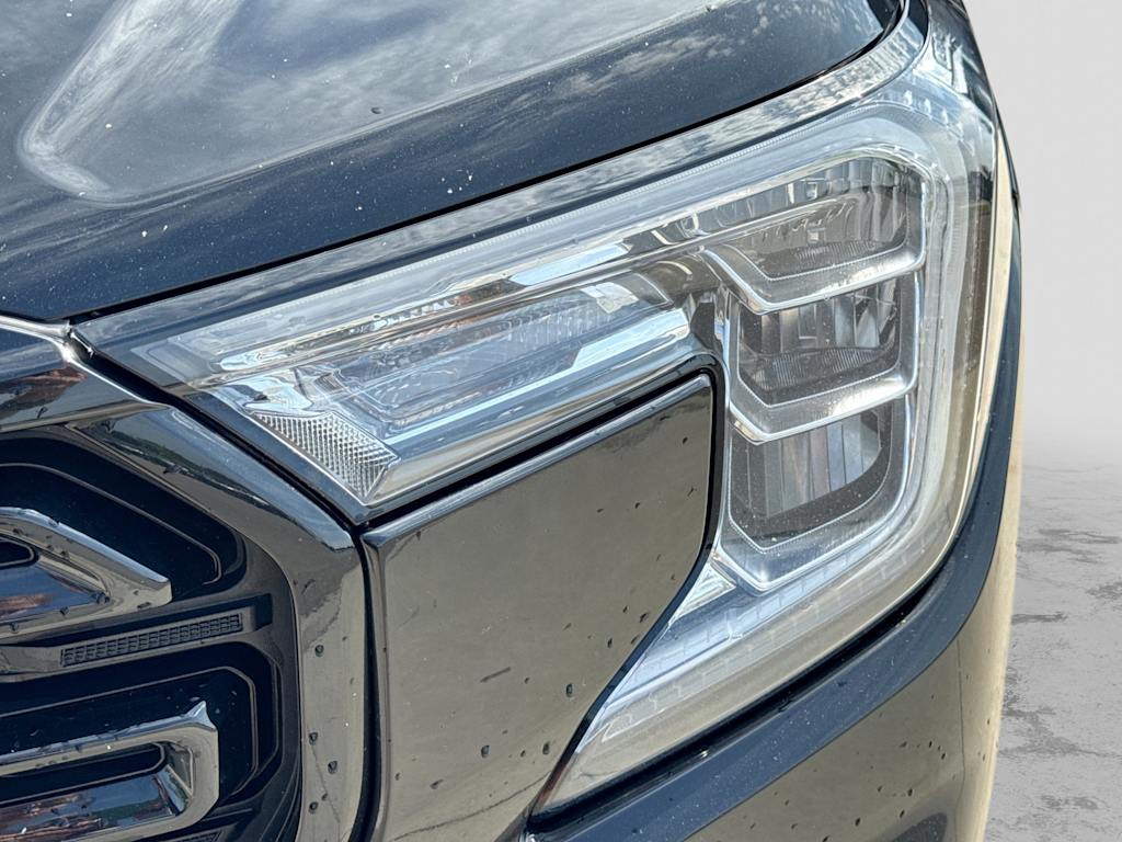 Thumbnail: 2022 GMC Terrain - 22