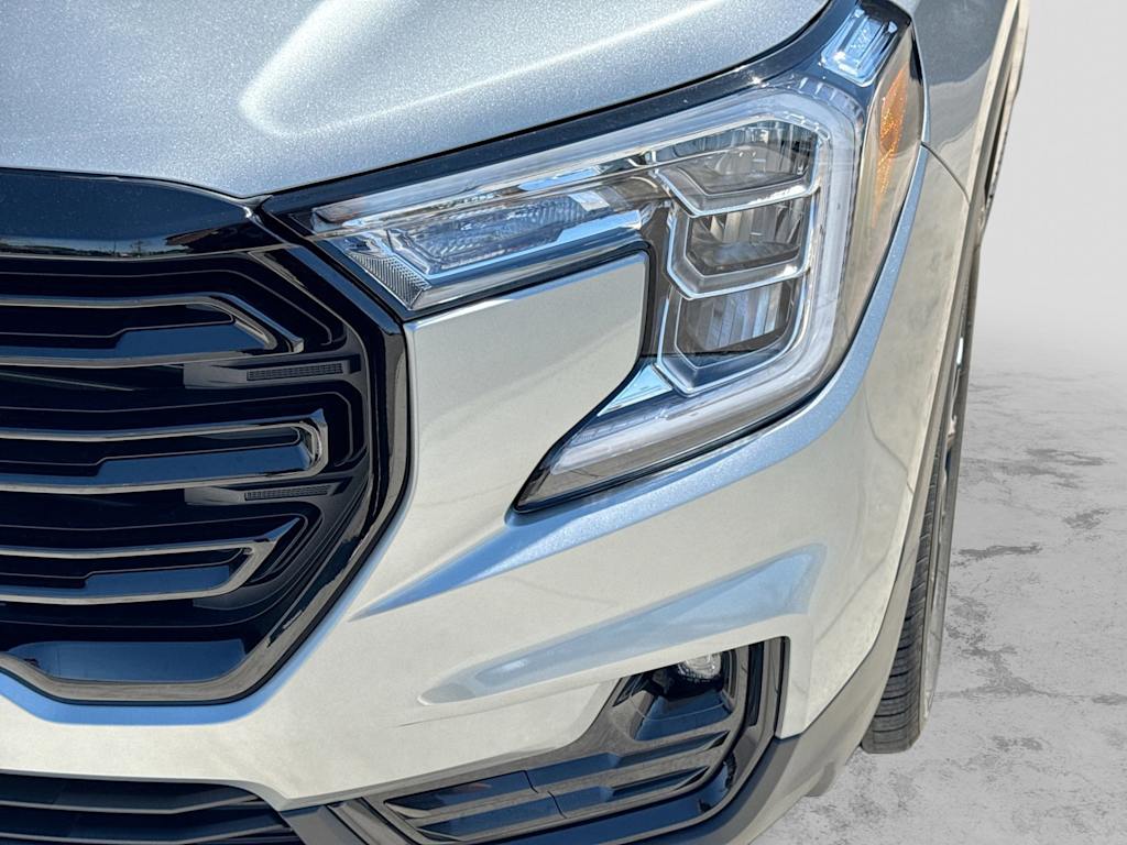 Thumbnail: 2024 GMC Terrain - 23