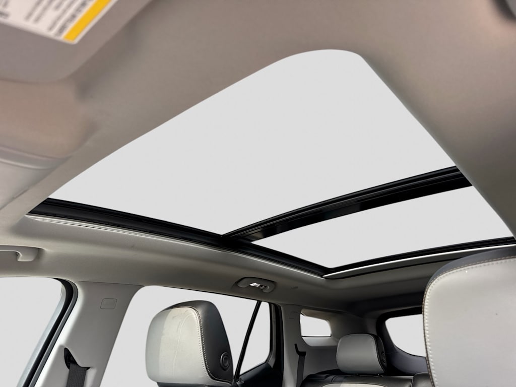 Thumbnail: 2020 GMC Terrain - 24