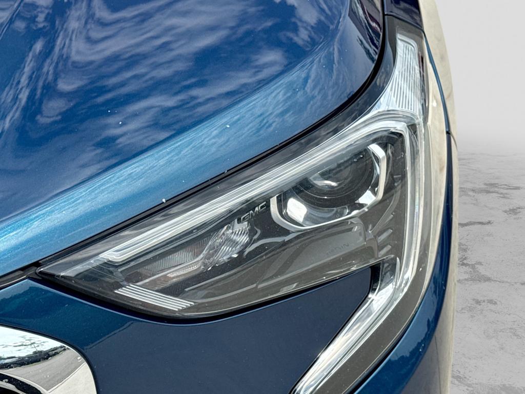Thumbnail: 2020 GMC Terrain - 21