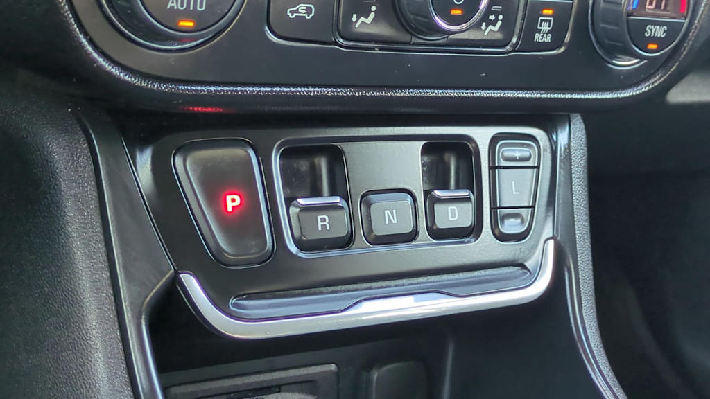 Thumbnail: 2020 GMC Terrain - 22