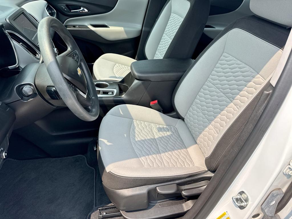 Thumbnail: 2020 Chevrolet Equinox - 10
