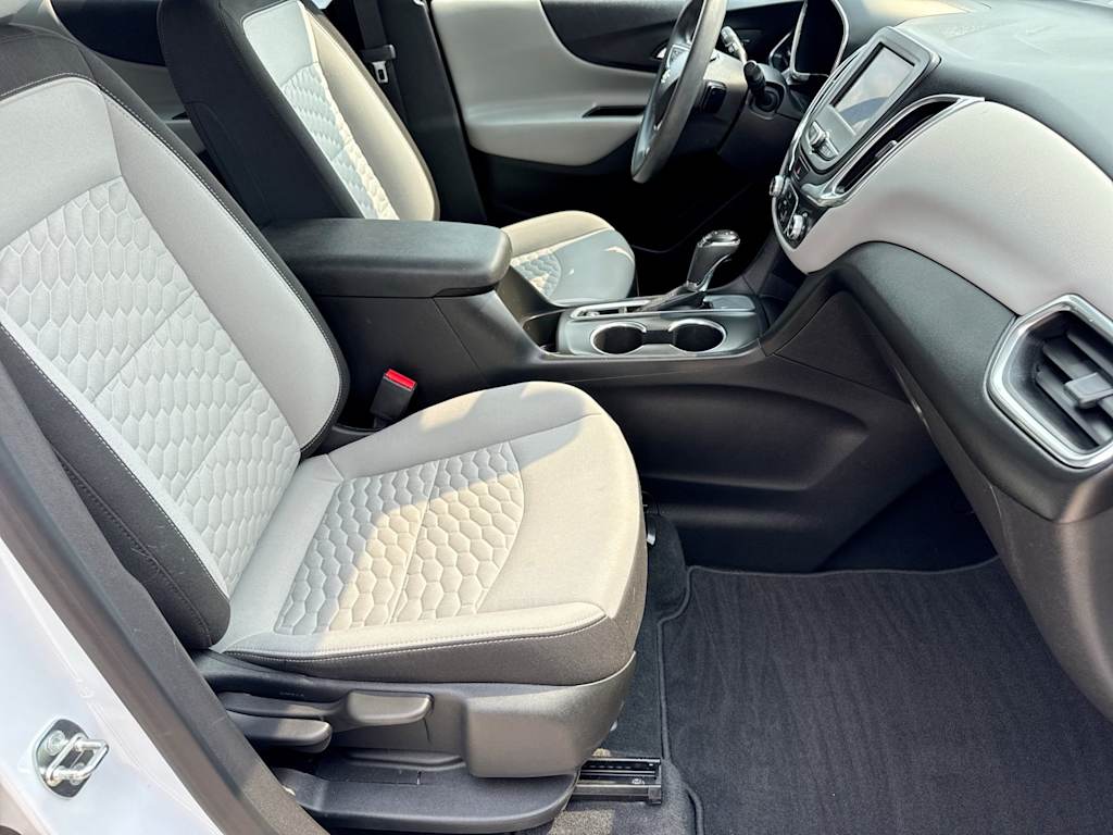 Thumbnail: 2020 Chevrolet Equinox - 11