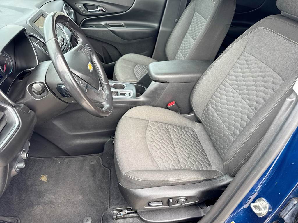 Thumbnail: 2019 Chevrolet Equinox - 10