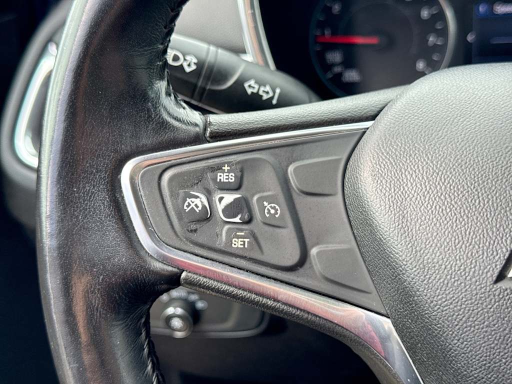 Thumbnail: 2019 Chevrolet Equinox - 28