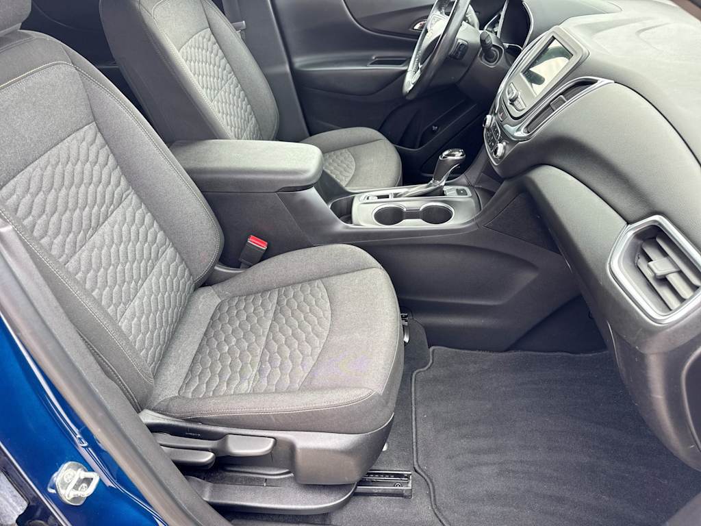 Thumbnail: 2019 Chevrolet Equinox - 11