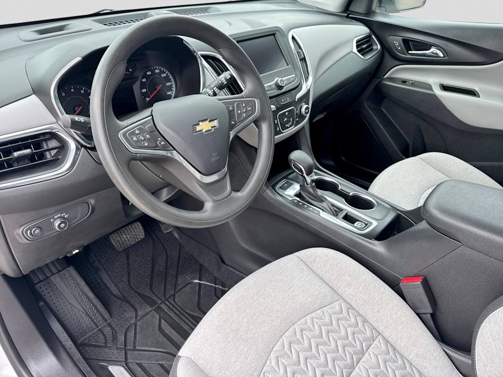 Thumbnail: 2023 Chevrolet Equinox - 2