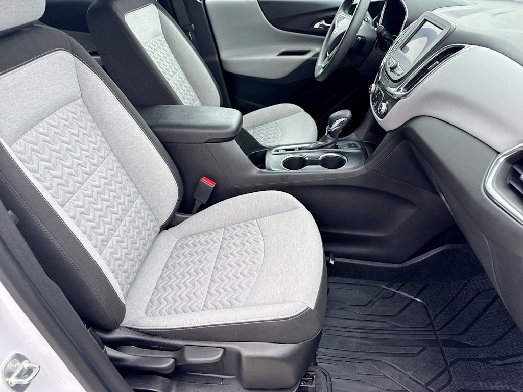 Thumbnail: 2023 Chevrolet Equinox - 11