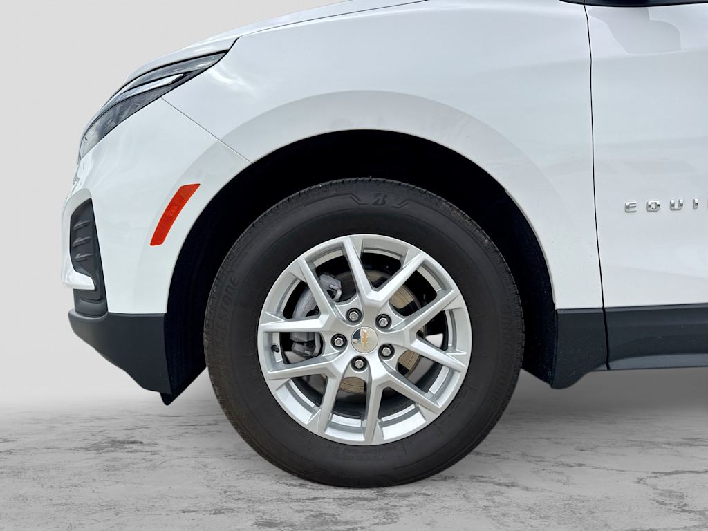 Thumbnail: 2023 Chevrolet Equinox - 8