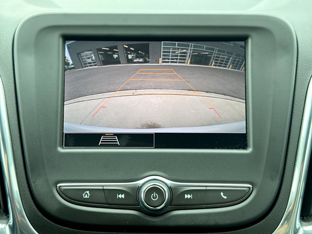 Thumbnail: 2023 Chevrolet Equinox - 32